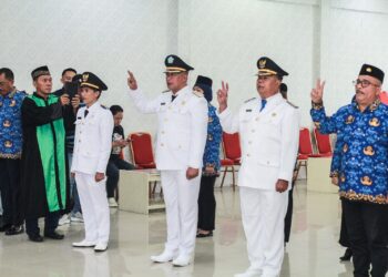 Foto: Sejumlah pejabat dilantik di Ruang Serbaguna Rumah Jabatan Bupati, Kamis, (29/1/2026). (Dok. Istimewa)
