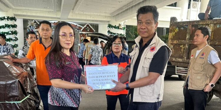 Sekretariat DPRD Sulut Ulurkan Kepedulian untuk Korban Banjir Bandang Siau