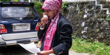 Foto: Jolly Horonis saat berorasi di FBS Unima. (Dok. Istimewa)