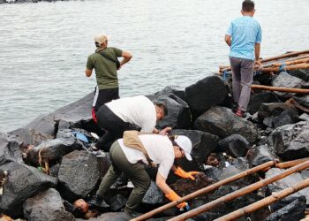 Sesuai Instruksi Presiden Prabowo,  Sekretariat DPRD Sulut Gelar Aksi Bersih – Bersih