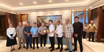 Foto: Bupati Kepulauan Sangihe menyambangi kantor PLN Pusat. (Dok. Istimewa)