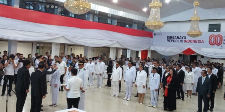 Pelantikan Pejabat Pemkot Bitung, Wali Kota Bitung Tekankan Pejabat Hindari Penyalahgunaan Wewenang