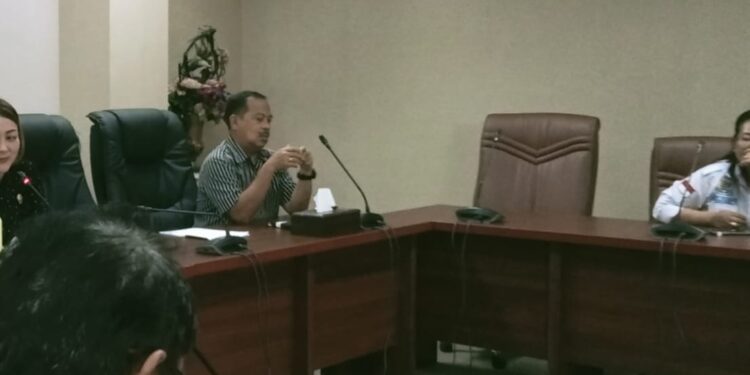 Wenas Kritik Anggota DPRD Sulut Tinggalkan Ruangan RDP, Begini Penjelasan Waworuntu