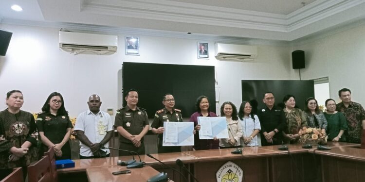 Tim Ahli Polimdo Dibutuhkan Dalam Penegakan Hukum, Kejari Minahasa Perkuat Kolaborasi Lewat MoU
