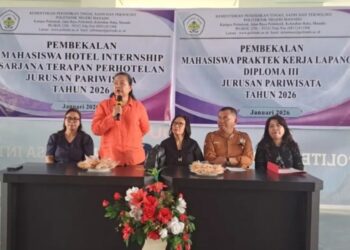 Polimdo Lepas Mahasiswa Pariwisata PKL, Siap Hadapi Dunia Industri