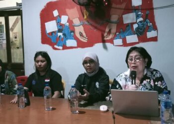 Terhimpit Ekonomi, Terperangkap Sistem: Derita Buruh Perempuan Perikanan Bitung