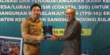 Foto: Bupati Kepulauan Sangihe dalam kegiatan ikrar kemitraan pesisir bersama Rare Indonesia. (Dok. Istimewa)