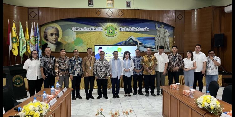 Kunjungan Wamenkes di De La Salle Manado, Harapan Baru Lahirnya Fakultas Kedokteran