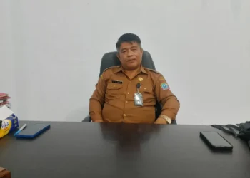 Kepala Dinas Dikpora Talaud, Deker Lasut, M.Pd