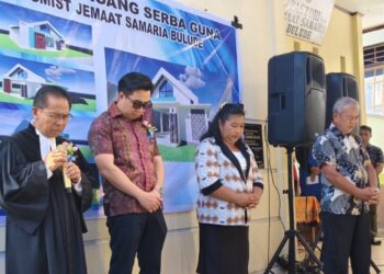 Doa bersama di Jemaat Samaria Bulude. (Foto: Ist)