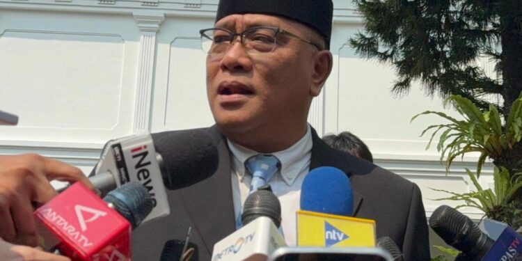 Greenpress Indonesia Desak Menteri Lingkungan Hidup Baru Benahi Krisis Lingkungan Menyeluruh