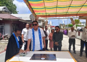Foto: Wakil Bupati Sangihe, Tendris Bulahari Meresmikan Gedung Ibadah Jemaat GMIST Bait-El Lapango. (Dok. Istimewa)