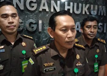 Viral Foto Kajati Sulut-Tonsu Pasca Penetapan Tersangka Bupati Sitaro, Ini Kata Asintel