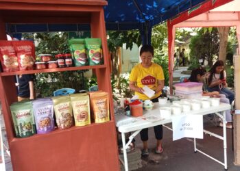 Dari Kelas ke Bazar, Mahasiswa AB  Polimdo Hidupkan Business Project