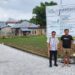 PLN bantu pemasangan dan pembangunan jalan Paving di Desa Tempang 2 Langowan. (foto: Humas PLN)