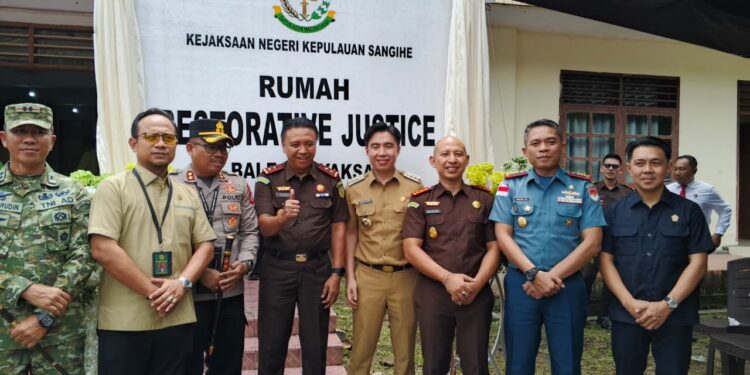 Foto: Peresmian Rumah Restorative Justice atau Baruga Keadilan Restoratif Kejaksaan Negeri Kepulauan Sangihe, Senin, (18/5/2026). (Dok. Rendy/Barta1)