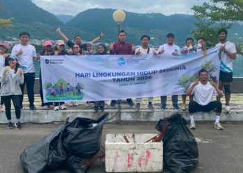 Bakti sosial yang dilakukan PLN UP3 Luwuk untuk peringati Hari Lingkungan Hidup Sedunia 2026. (foto: Humas PLN)