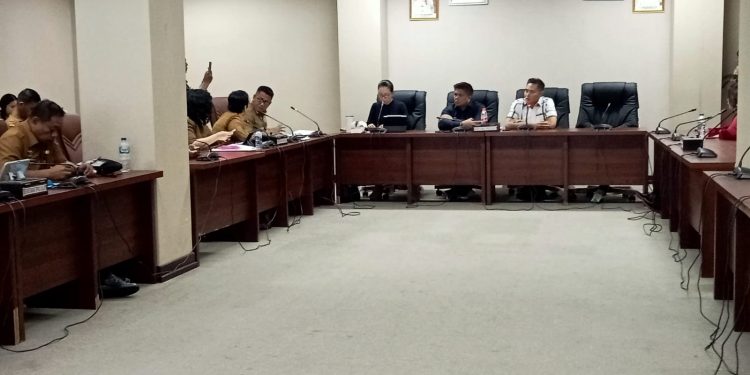 RT/RW Sulut Dibahas, Royke Ingatkan Tahlis : Tidak Menimbulkan Persoalan di kemudian Hari