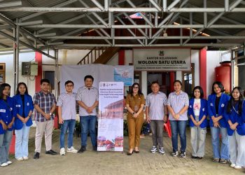 Dosen Administrasi Bisnis Polimdo Dorong Digitalisasi Rumah Kayu Woloan Lewat Pelatihan SEO dan Brand Visual