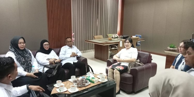 Perkuat Kolaborasi dan Capaian IKU, Universitas Negeri Gorontalo Kunjungi Polimdo