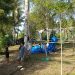 Potret rombongan pemuda GMPU dari Kabupaten Kepualaun Sangihe sedang menyelesaikan pembuatan tenda.