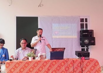 Pengabdian Kepada Masyarakat: Polimdo Dorong UMKM Kairagi Dua Terapkan Bisnis Ramah Lingkungan