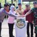 Kegiatan peresmian peningkatan jam operasi Pembangkit Listrik Tenaga Diesel Pulau Paku. (foto: Humas PLN)