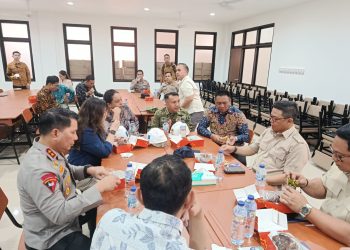 Saat Brigjen TNI (Cpn) Rhino Charles Tuwo Sambut Menlu Sugiono Tinjau Kesiapan SMA Taruna Nusantara Langowan