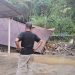 Foto: Banjir Bandang Menerjang Salah satu Rumah Warga di Kampung Lelipang. (Dok. Rendy/Barta1)