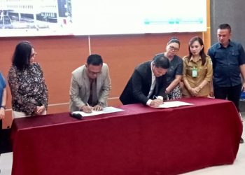 Polimdo dan Pemkab Bolaang Mongondow Perkuat Sinergi Lewat PKS, Jurusan Teknik Elektro Wujudkan Bina Desa Berkelanjutan