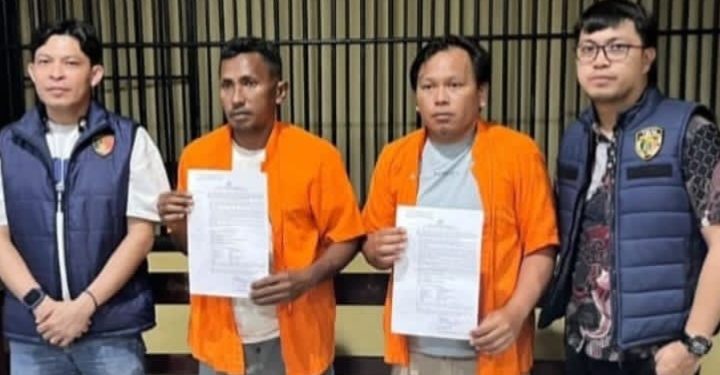 Foto: Dua TSK Penggelapan Uang Perusahaan Diamankan Polda Sulawesi Utara. (Dok. Istimewa)
