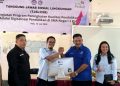 SMAN 2 Palu menerima perangkat komputerisasi mendorong peningkatan sistem digitalisasi sekolah. (foto: Humas PLN)