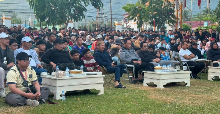 Suasana noreng Piala Dunia di Gorontalo. (foto: Humas PLN)