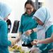 Workshop Eco Enzyme digelar PIKK PLN UP3 Kotamobagu. (foto: Humas PLN)