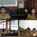 Bupati dan Wakil Bupati Kepulauan Talaud memimpin rapat untuk menindaklanjuti rekomendasi BPK.