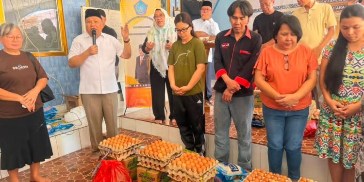 Reses di Tengah Duka, Hi. Amir Liputo Serap Aspirasi dan Salurkan Bantuan bagi Korban Kebakaran Pakowa–Aspol
