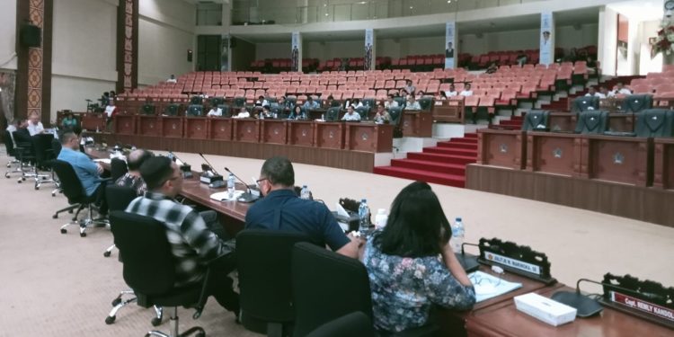 Banggar DPRD Sulut Soroti Kinerja SKPD dan Keterbatasan Anggaran, Tahlis: Akan Disesuaikan dengan Pagu Definitif 2027