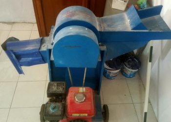 Jurusan Teknik Elektro Polimdo Kembangkan Alat Perontok Jagung Berbasis Motor Listrik dan IoT untuk Petani Desa Totabuan