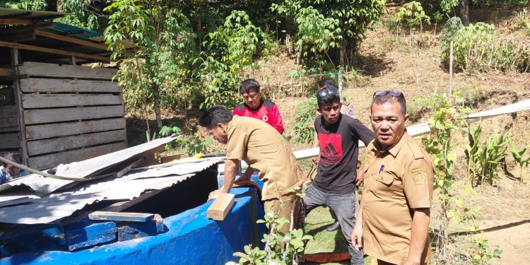 Upaya Satgas Penanggulangan Kemarau Sitaro Suplai Air Bersih hingga Kampung-kampung