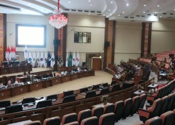 Retribusi Daerah Melonjak, Amir Liputo Desak TAPD Sulut Ungkap Kebijakan Mendasar