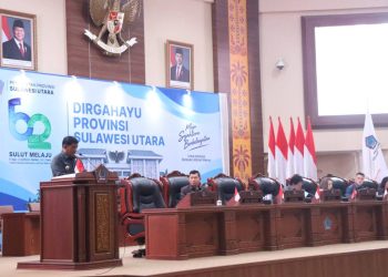 Paripurna DPRD Sulut Diwarnai Pantun, Ketua Dewan Singgung : Banyak “Flash” 