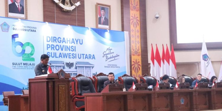 Paripurna DPRD Sulut Diwarnai Pantun, Ketua Dewan Singgung : Banyak “Flash” 