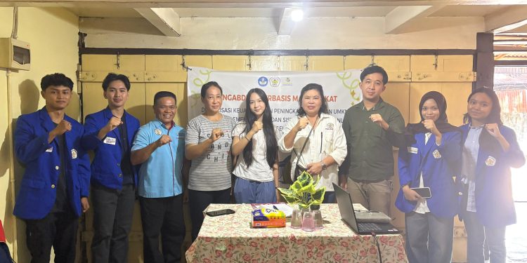 Polimdo Dampingi Nasi Kuning Angel Terapkan QRIS dan WhatsApp Business