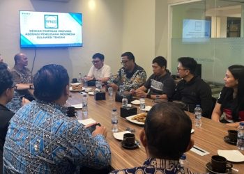 Pertemuan antara PT PLN (Persero) UID Suluttenggo bersama Dewan Pimpinan Provinsi Asosiasi Pengusaha Indonesia (DPP APINDO) Sulawesi Tengah. (foto: Humas PLN)