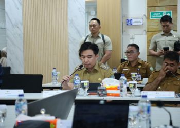 Foto: Bupati Sangihe Michael Thungari mendesak percepatan elektrifikasi pulau terluar tanpa menunggu target 2029. (Dok. Istimewa)