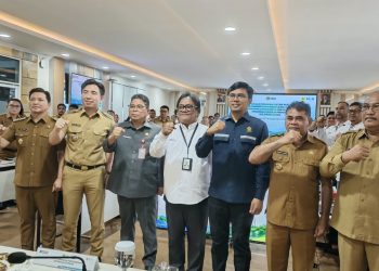 Foto: Pertemuan Pemkab Sangihe dan pemerintah pusat membahas percepatan elektrifikasi pulau-pulau terluar Sangihe. (Dok. Istimewa)