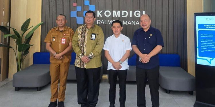 Foto: Pemkab dan DPRD Sangihe membahas penguatan SDM digital wilayah kepulauan dan perbatasan. (Dok. Istimewa)
