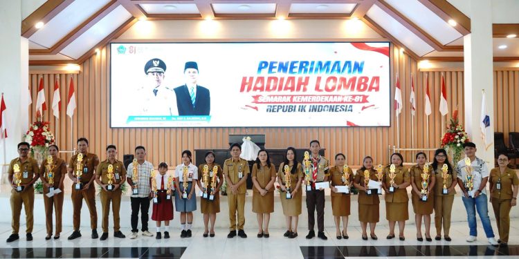 Penyerahan Hadiah Berbagai Lomba Semarak Kemerdekaan ke-81 RI di Sitaro