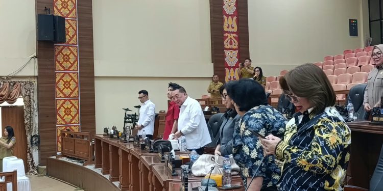 Paripurna Penetapan RKT DPRD Sulut 2027, Hanya 23 dari 45 Anggota Hadir