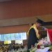 Direktur Polimdo Maryke Alelo Tekankan Pentingnya Personal Branding kepada 814 Wisudawan